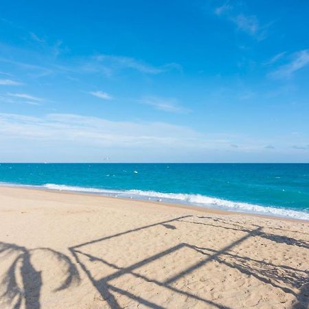 Homeholidaysrentals Sol Pineda de Mar Ngoại thất bức ảnh
