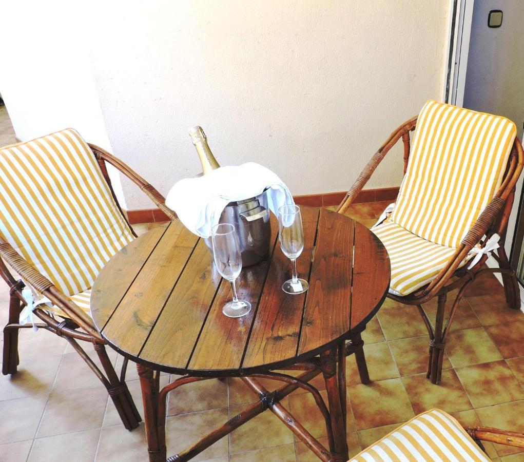 Homeholidaysrentals Sol Pineda de Mar Ngoại thất bức ảnh