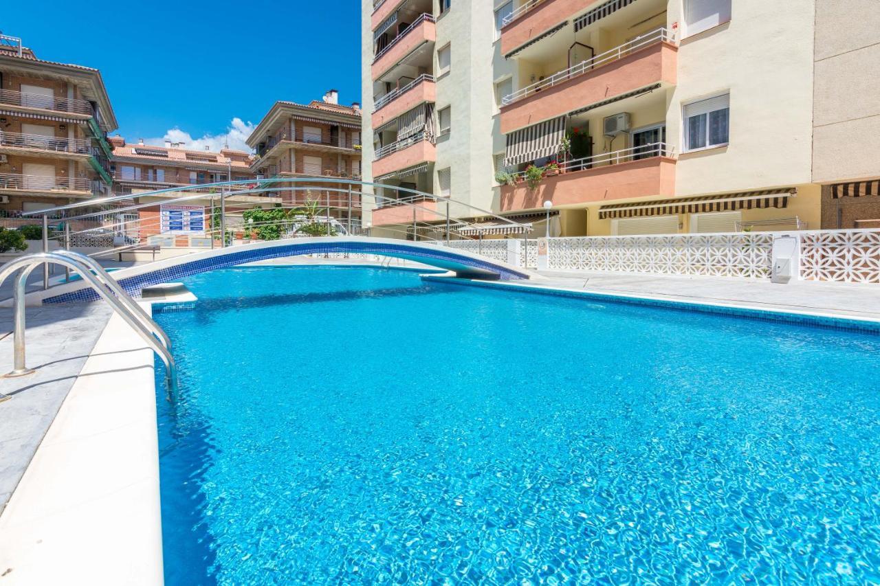 Homeholidaysrentals Sol Pineda de Mar Ngoại thất bức ảnh